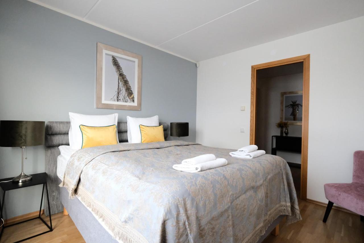 Tallinn City Apartments Roosikrantsi Buitenkant foto